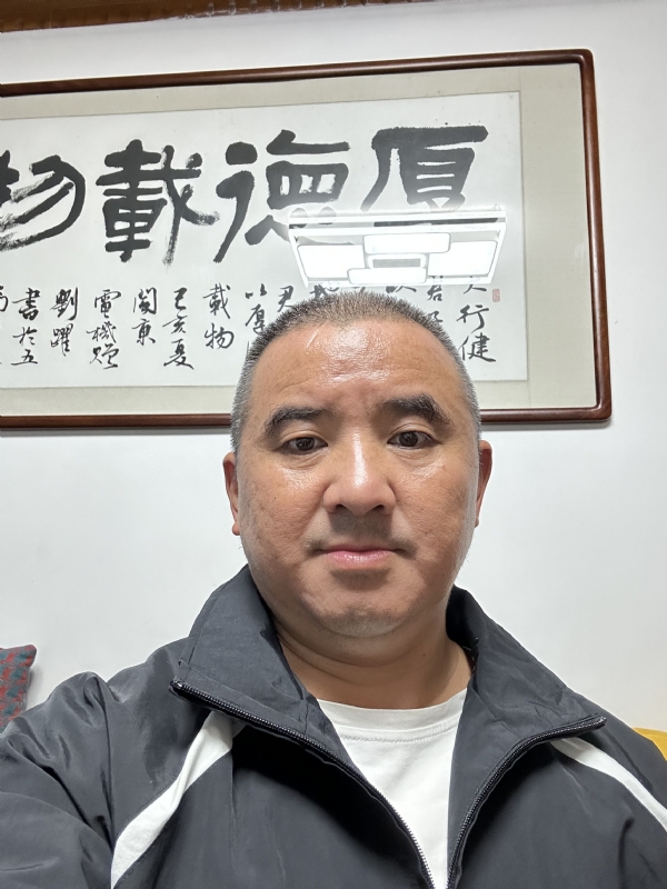 沉稳世界的第一张照片--福安闪婚服务中心